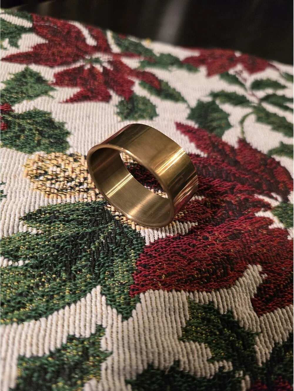 Vintage Brass Napkin Rings Set Of 4.